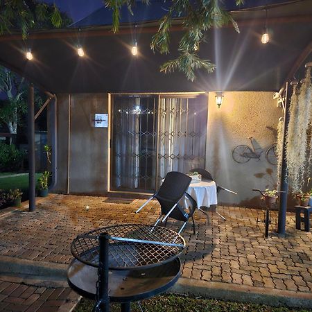 Apricity Inn Louis Trichardt Exteriör bild